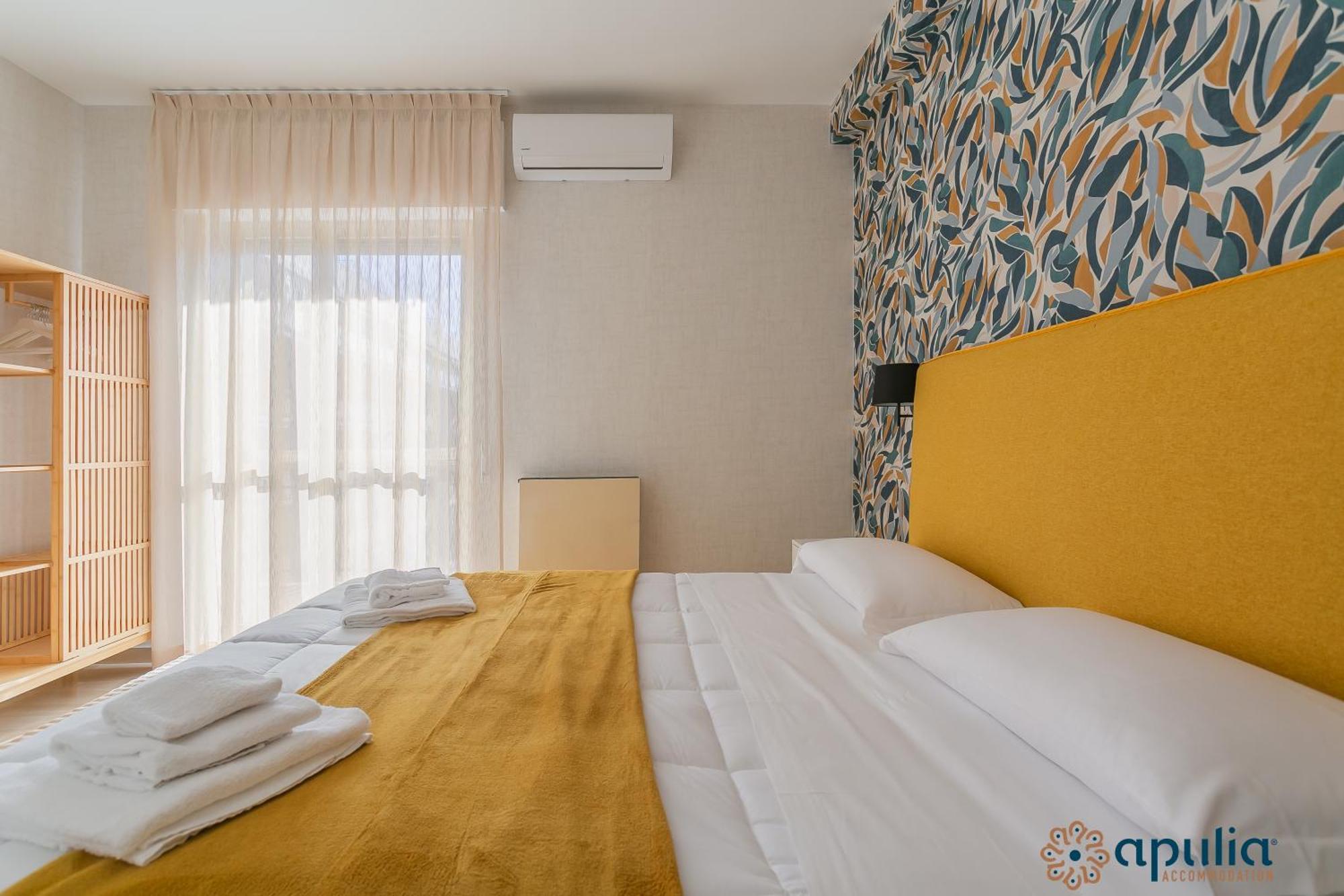 Einaudi Guesthouse By Apulia Accommodation Bari Exterior photo